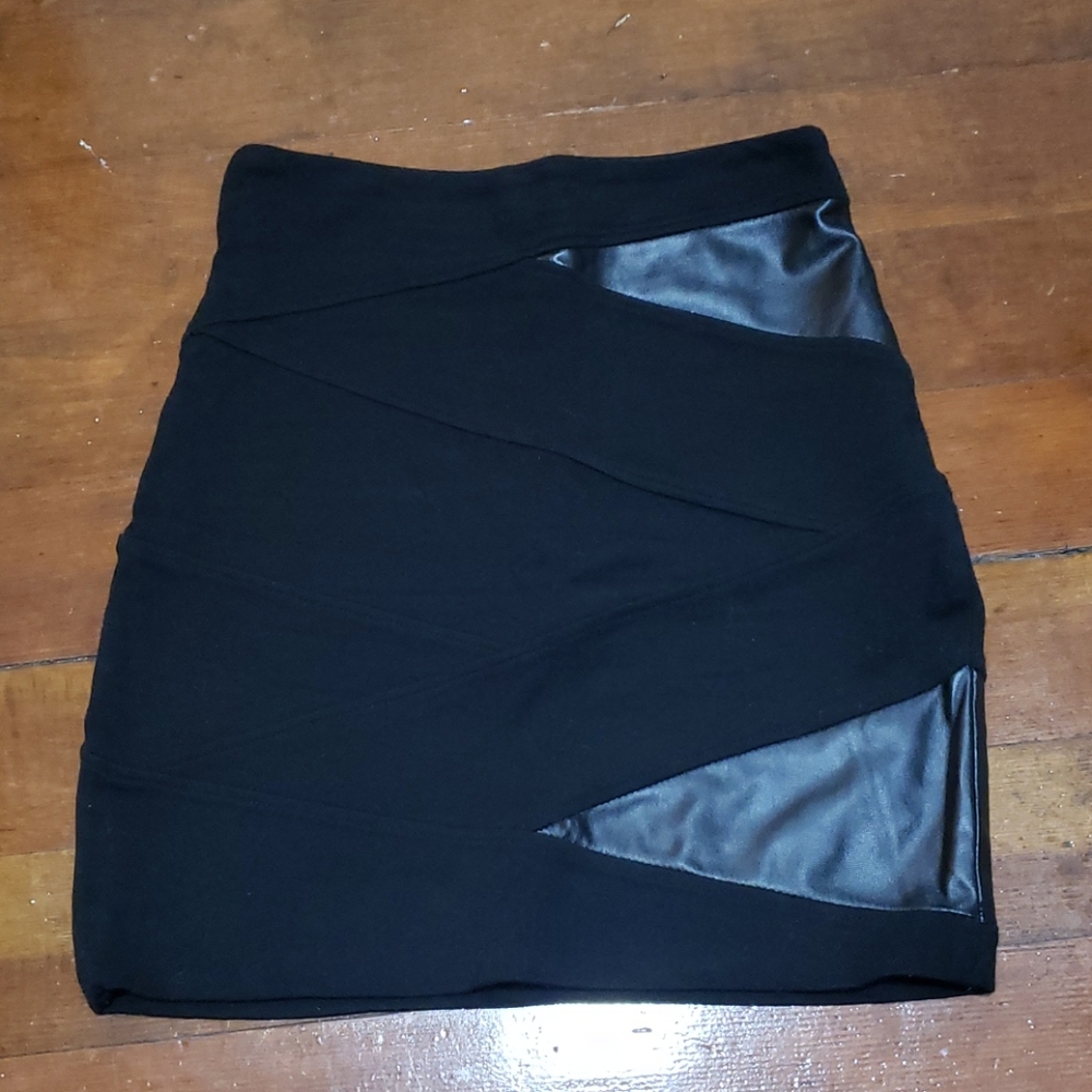 Black aritzia miniskirt